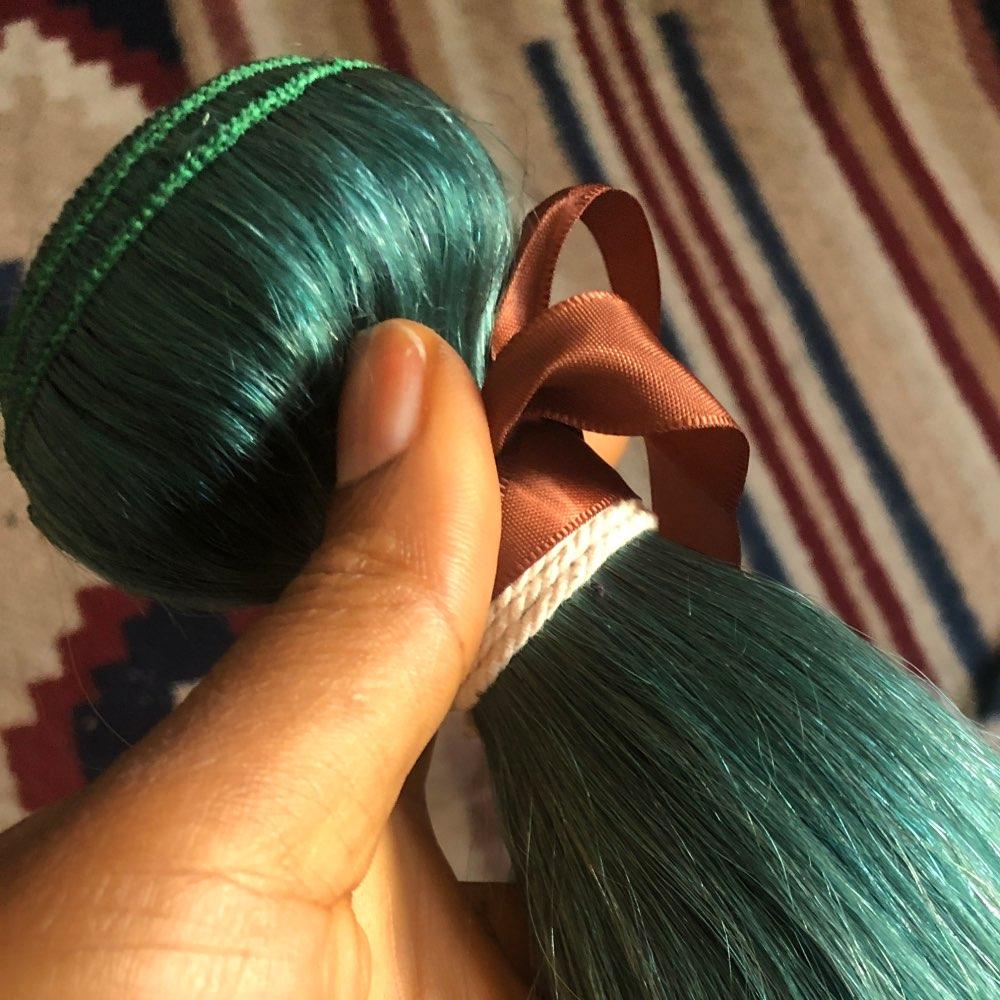 Emerald Green Human Hair Weaving Bundles with Closure Brazilian Hair Extensions